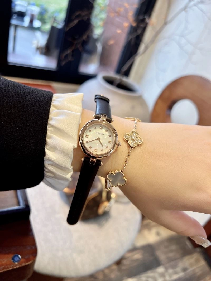 NewStyle GUCCI Watches 182921