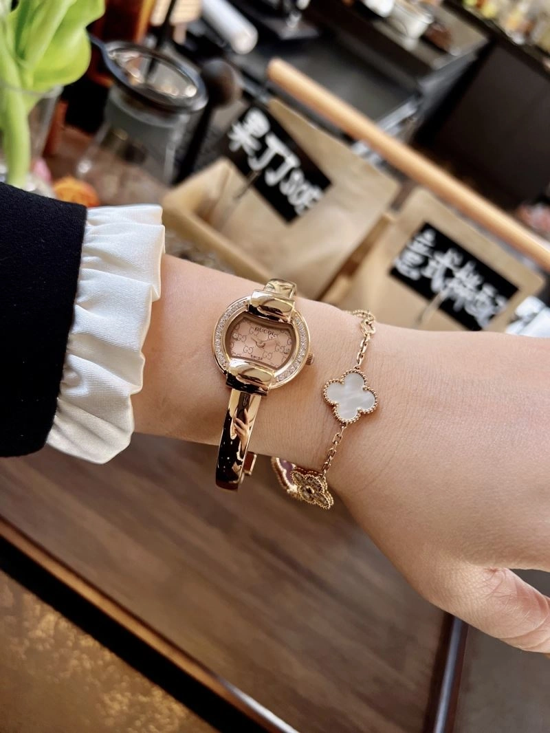 GoodFit GUCCI Watches 182919