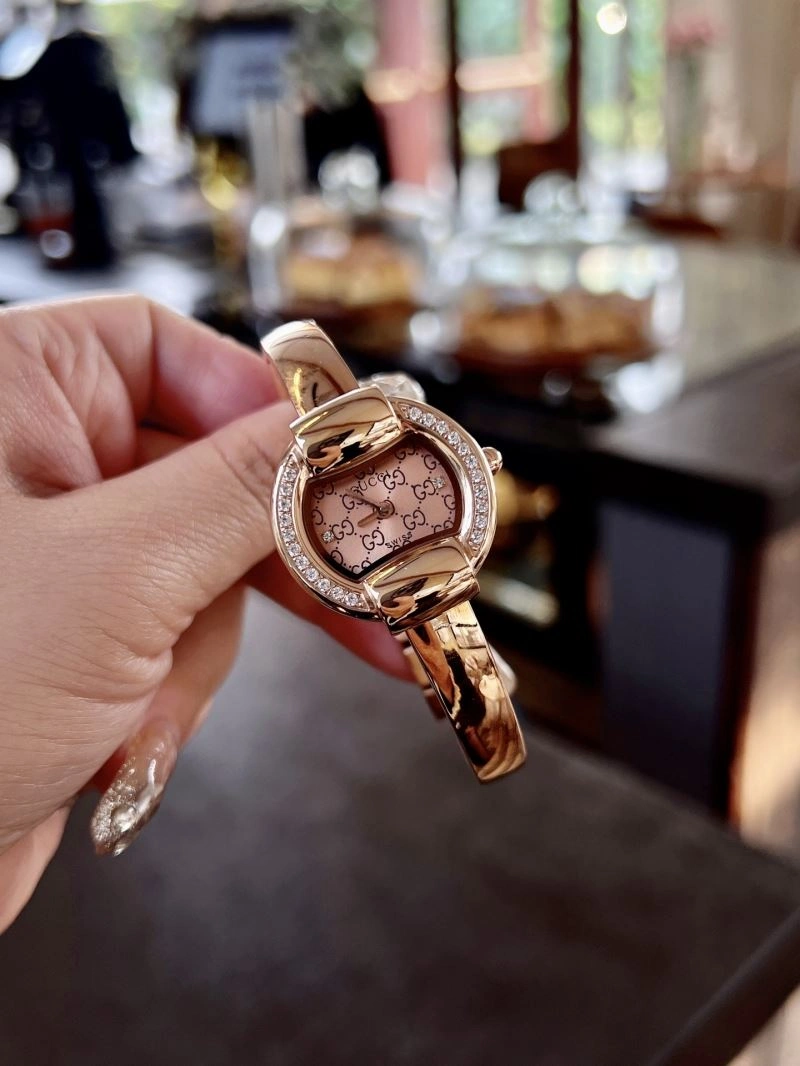 GUCCI Watches TopPick 182937