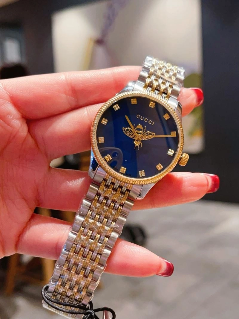 Neat GUCCI Watches 182925