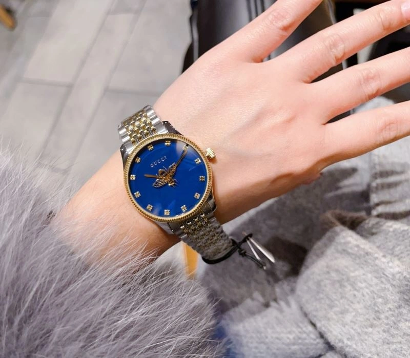 Neat GUCCI Watches 182925