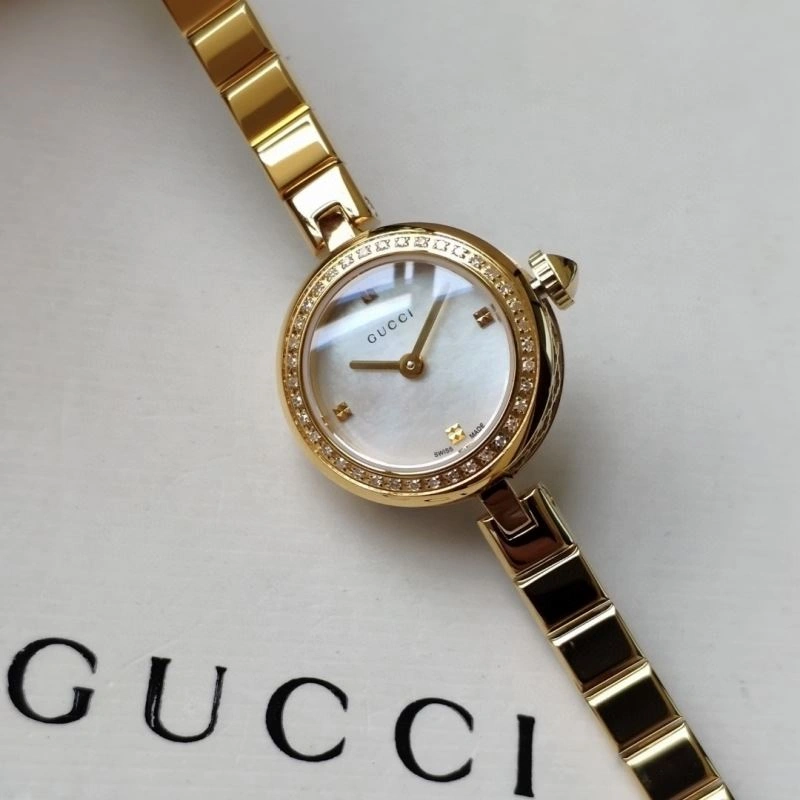 Stylish GUCCI Watches 182928