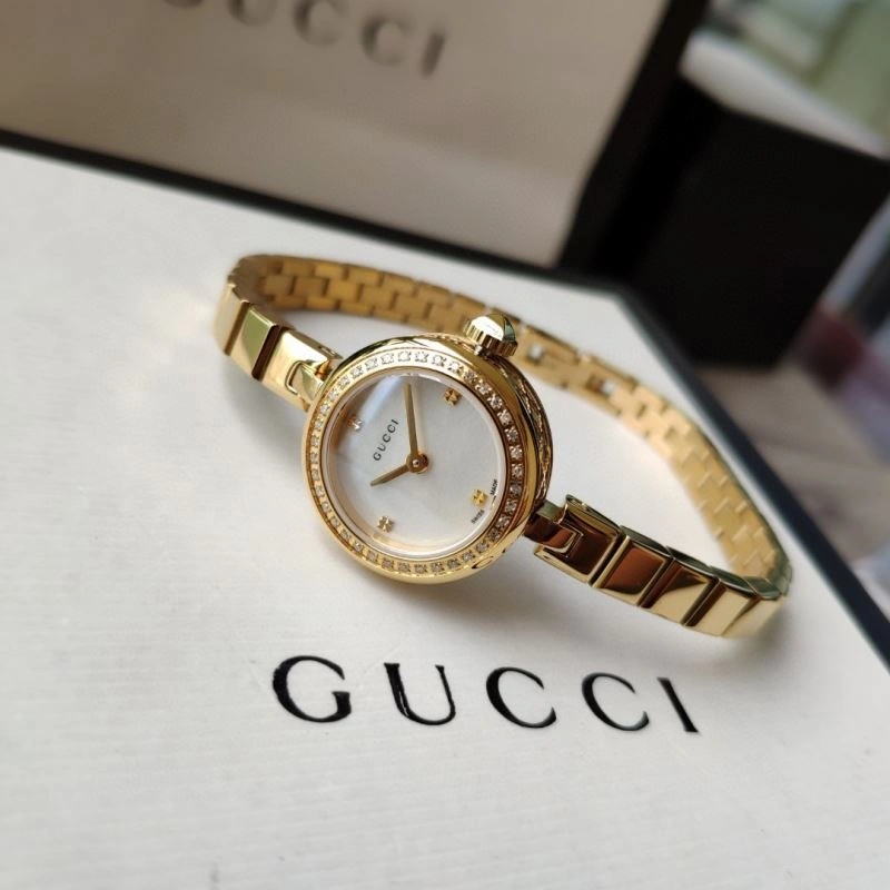 Stylish GUCCI Watches 182928