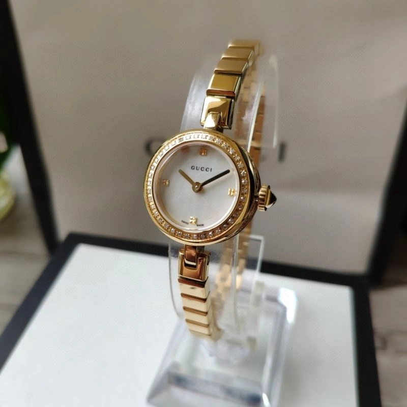 Stylish GUCCI Watches 182928