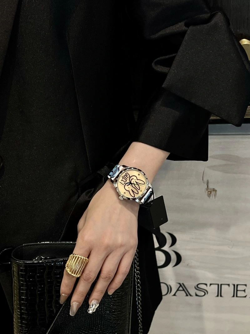 GUCCI Watches Affordable 182913