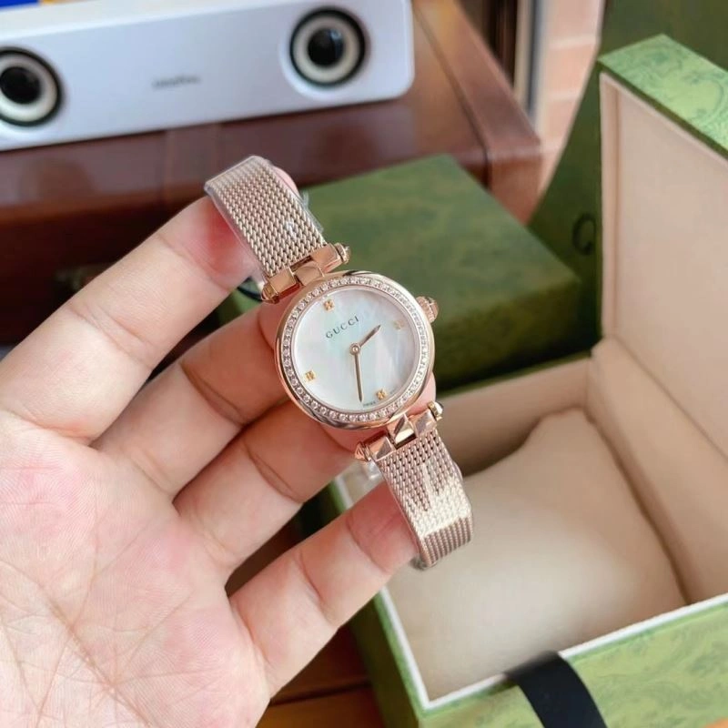 Lightweight GUCCI Watches 182929