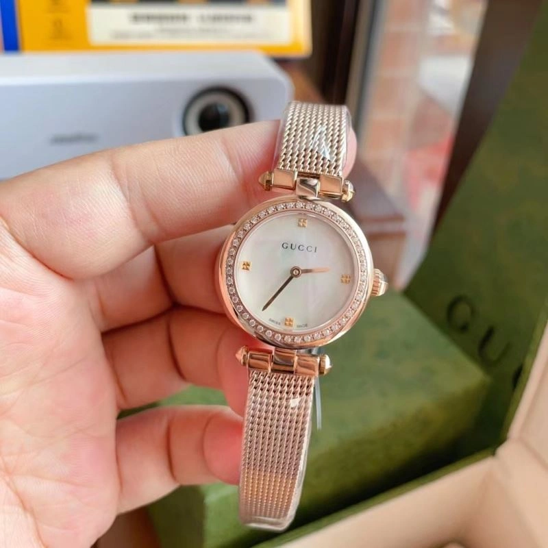 Lightweight GUCCI Watches 182929