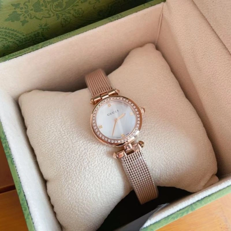Lightweight GUCCI Watches 182929