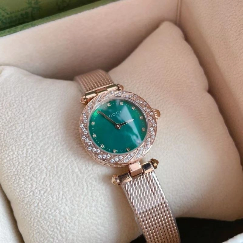 RelaxedFit GUCCI Watches 182930