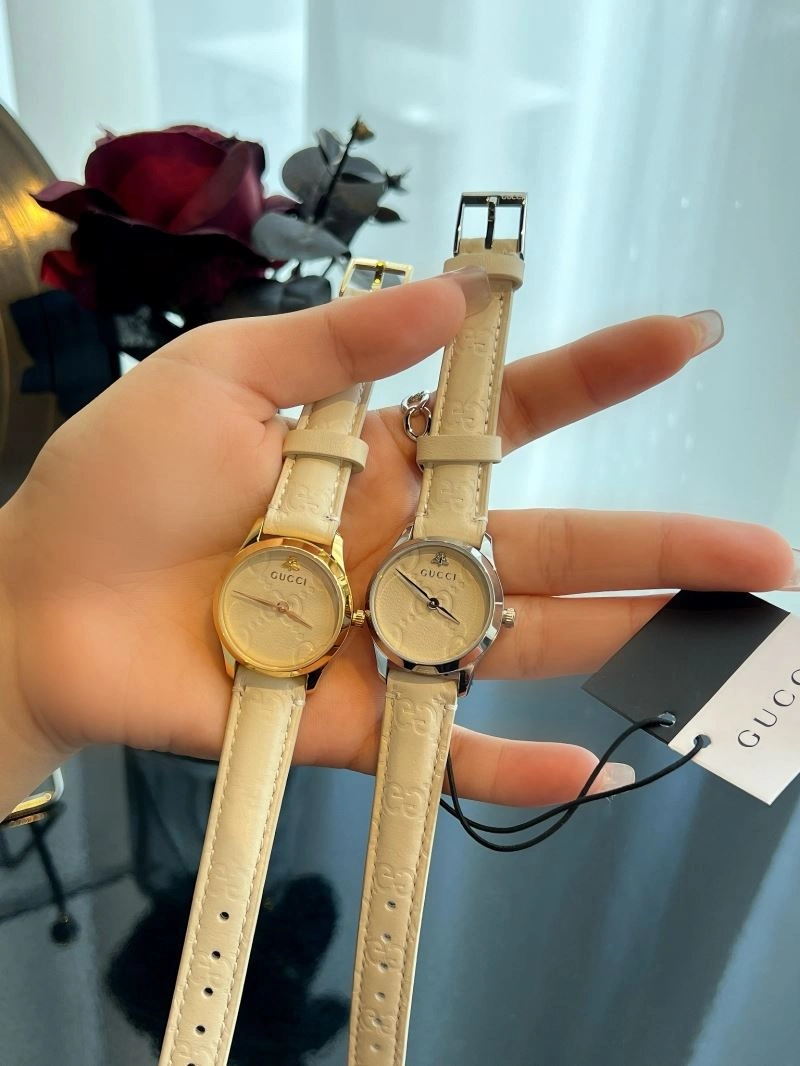 GUCCI Watches Unique 182907