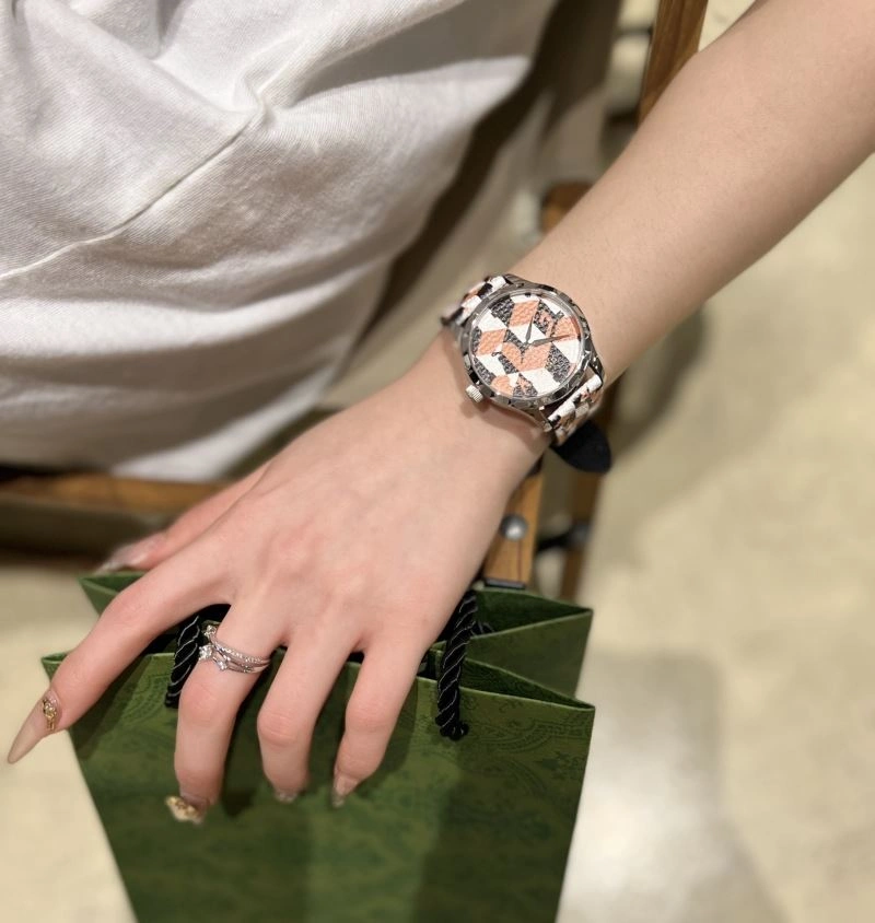 GUCCI Watches Bright 182906