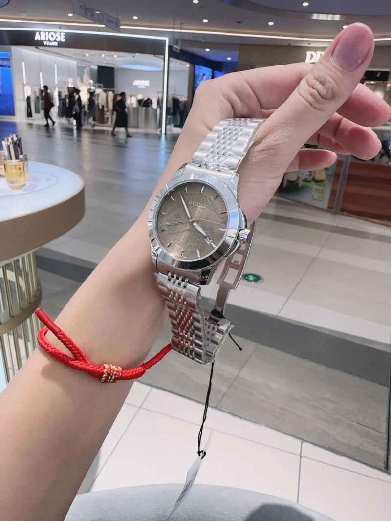 FastDry GUCCI Watches 182901