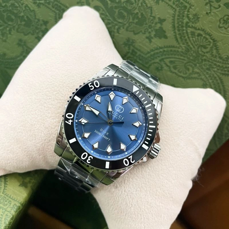 Unisex GUCCI Watches 182874