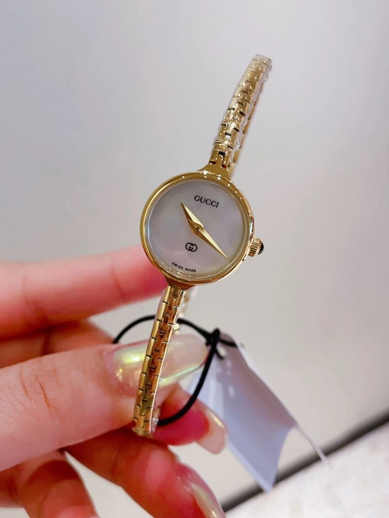GoAnywhere GUCCI Watches 182879