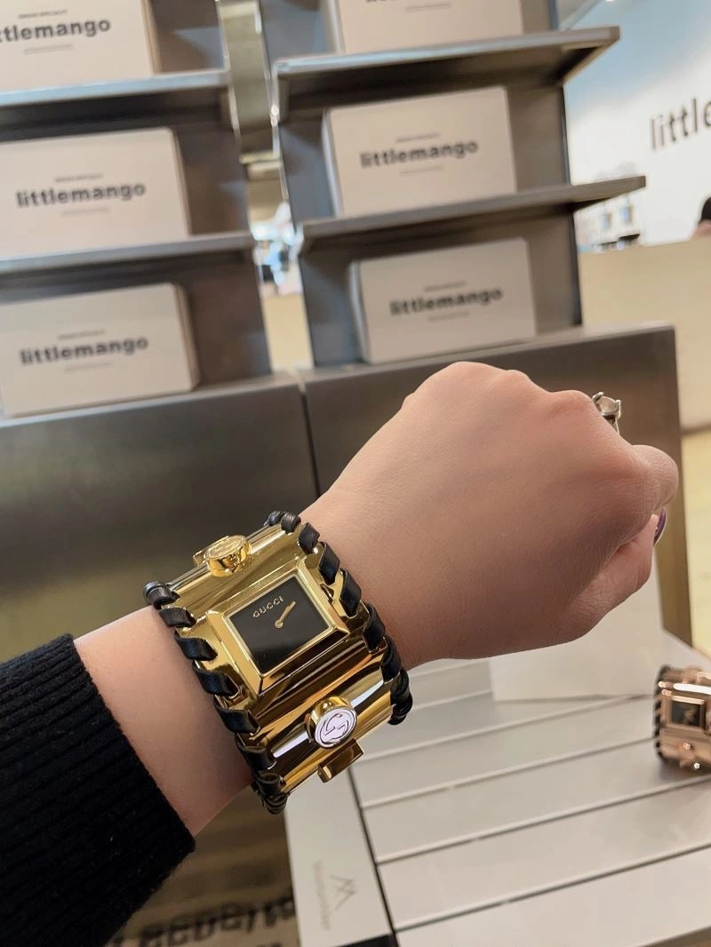 FashionForward GUCCI Watches 182883