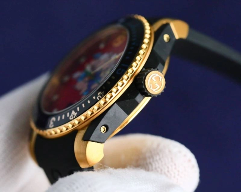 GUCCI Watches AllSeason 182899