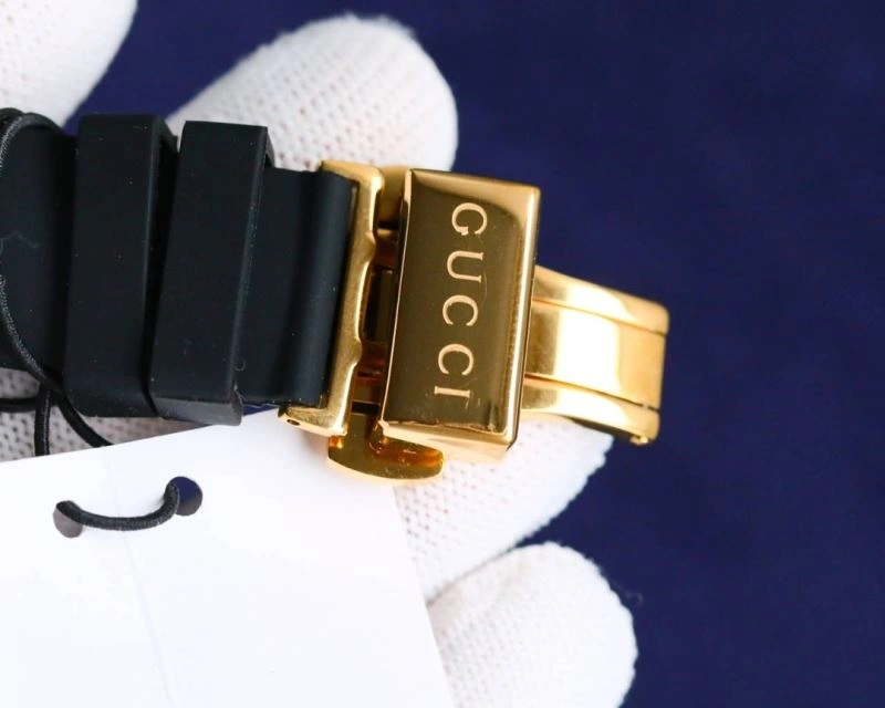 GUCCI Watches AllSeason 182899