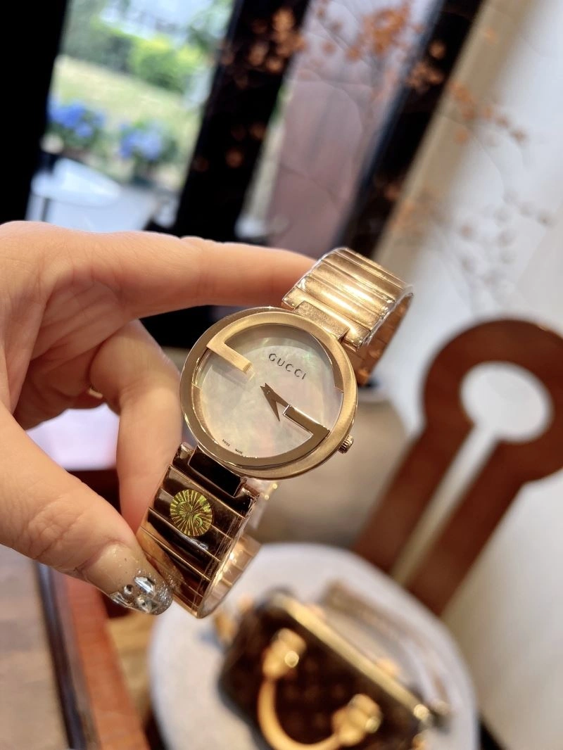 WellDesigned GUCCI Watches 182888