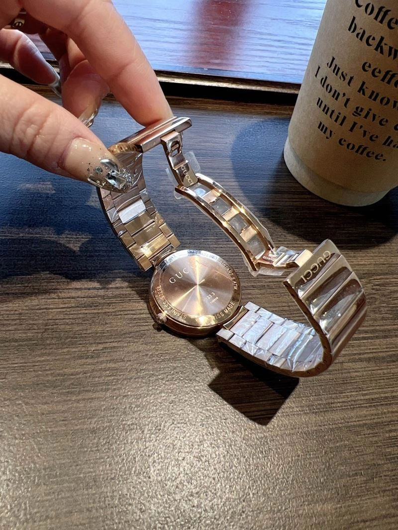WellDesigned GUCCI Watches 182888