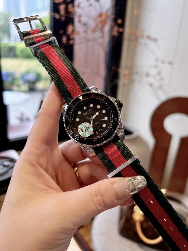 FashionForward GUCCI Watches 182894