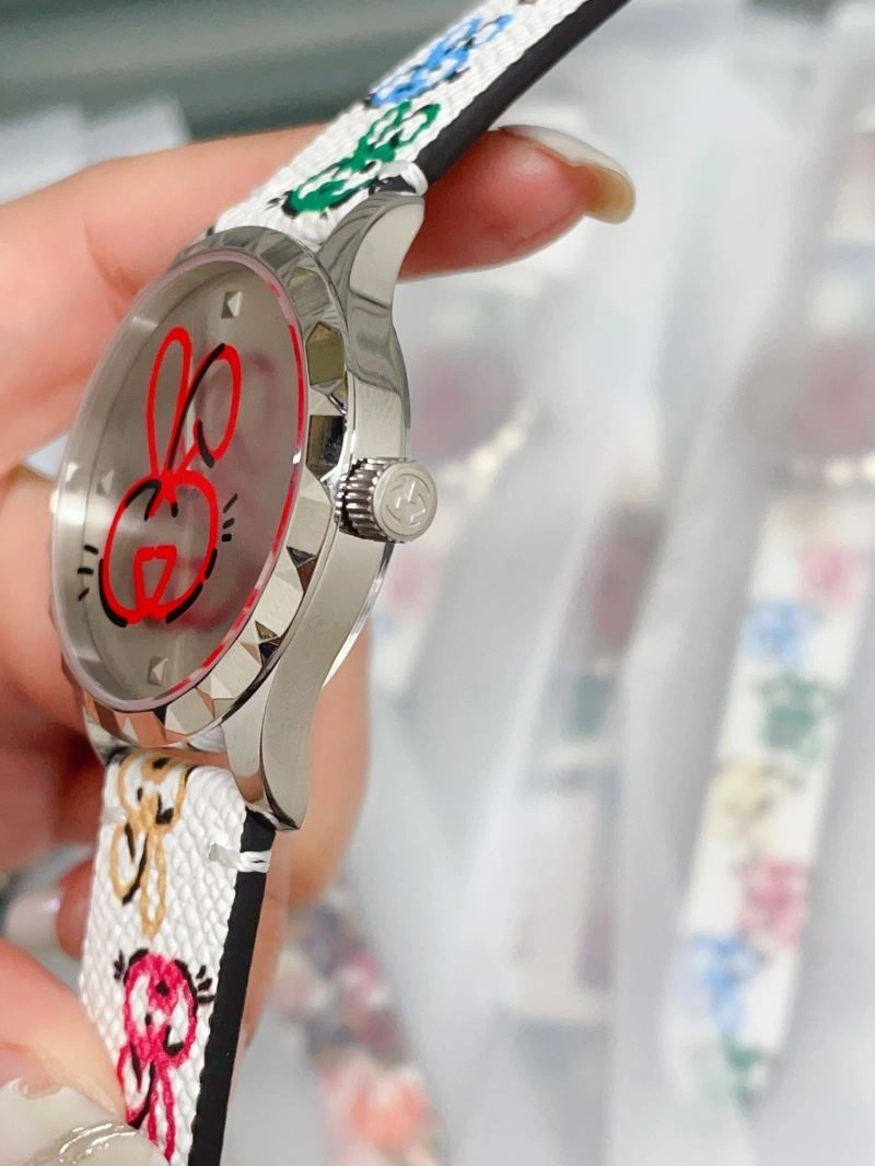 EyeCatching GUCCI Watches 182868
