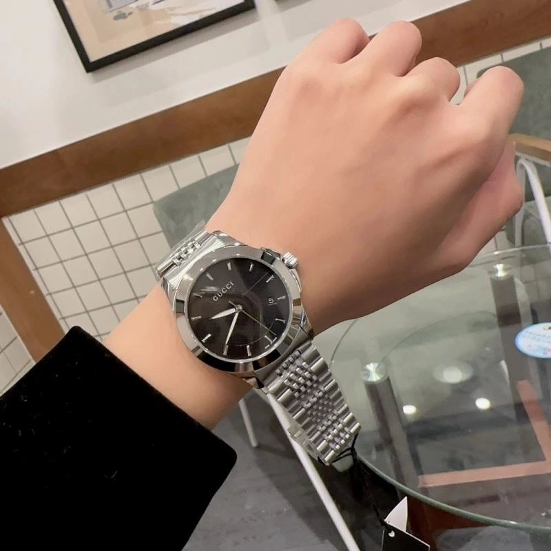 WaterResistant GUCCI Watches 182866