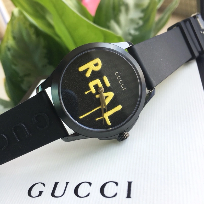 WrinkleFree GUCCI Watches 182850