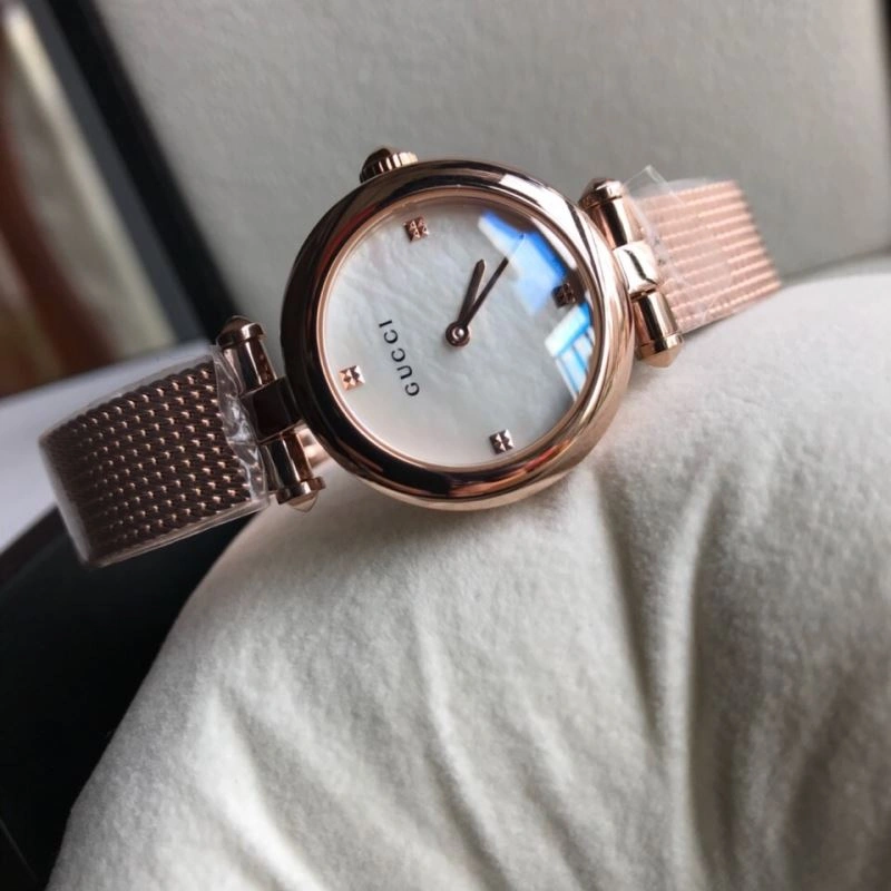 Modern GUCCI Watches 182855