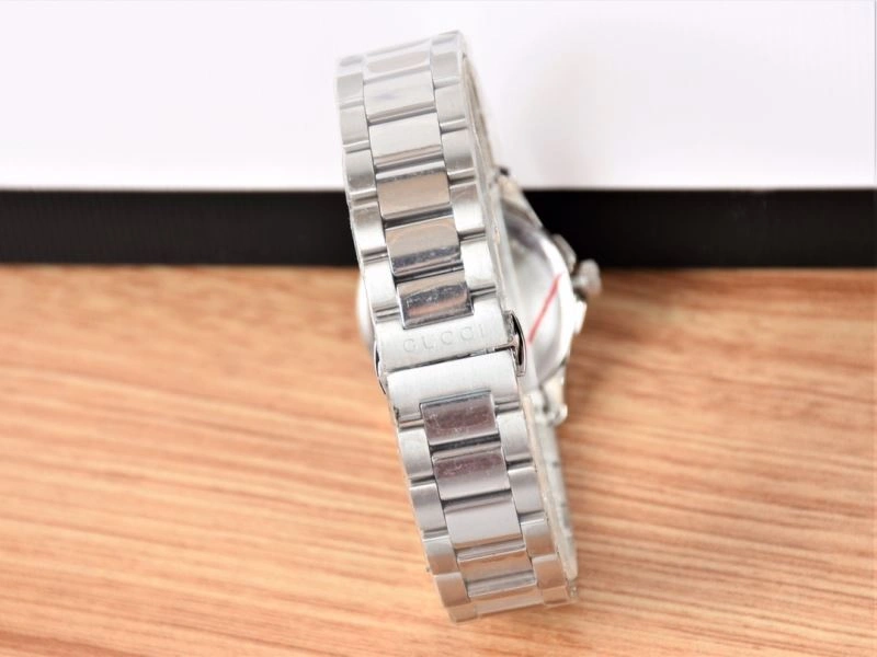 SmoothTexture GUCCI Watches 182795