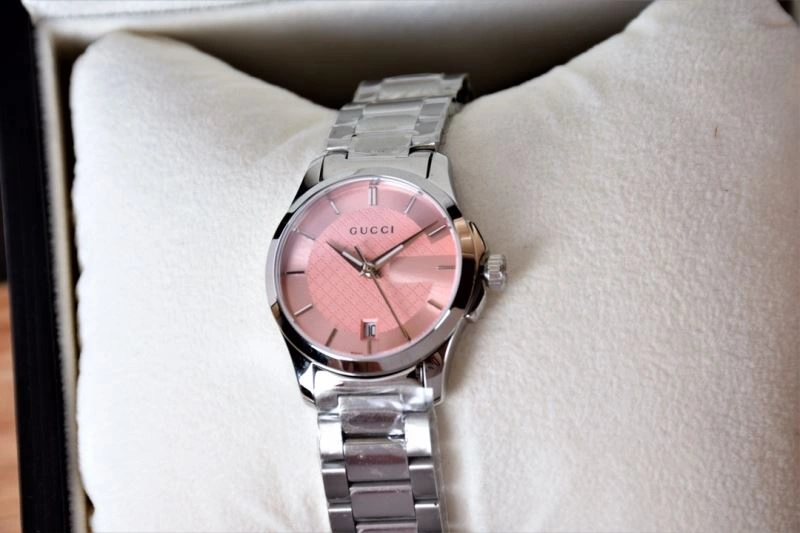 SmoothTexture GUCCI Watches 182795