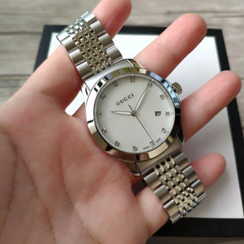 AllSeason GUCCI Watches 182804