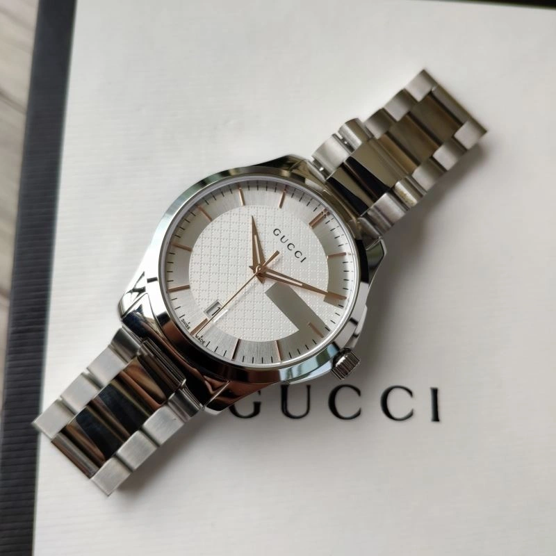 Functional GUCCI Watches 182788