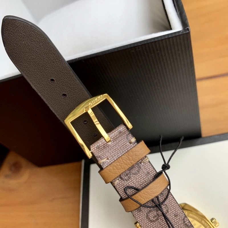 GUCCI Watches Durable 182800