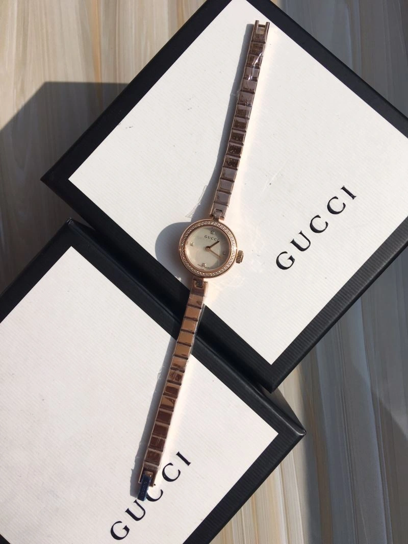 FastDry GUCCI Watches 182776
