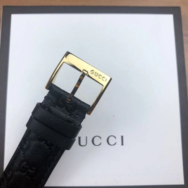 WrinkleFree GUCCI Watches 182772