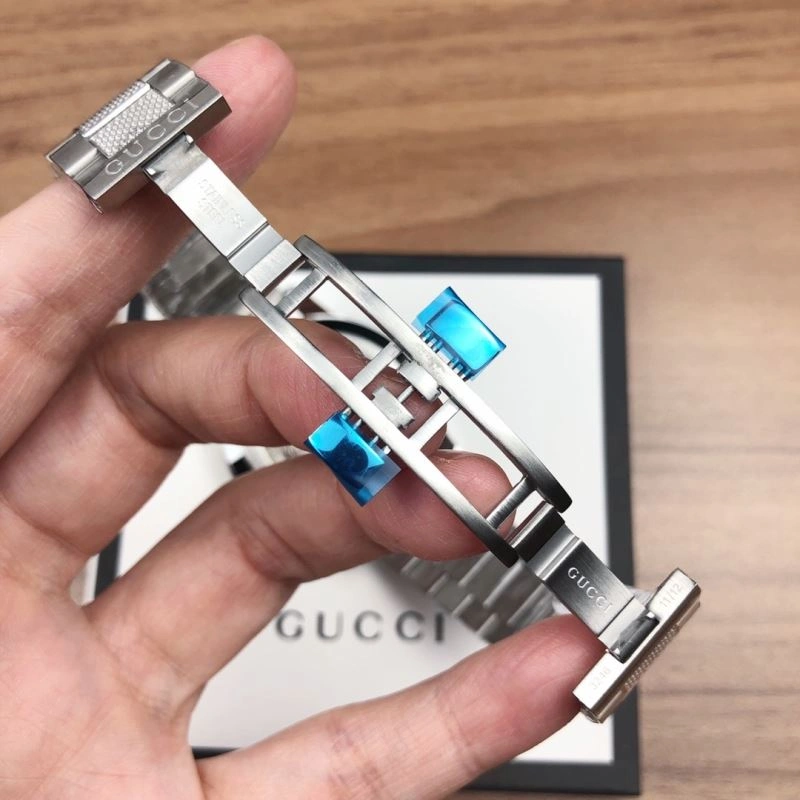 GUCCI Watches Compact 182763