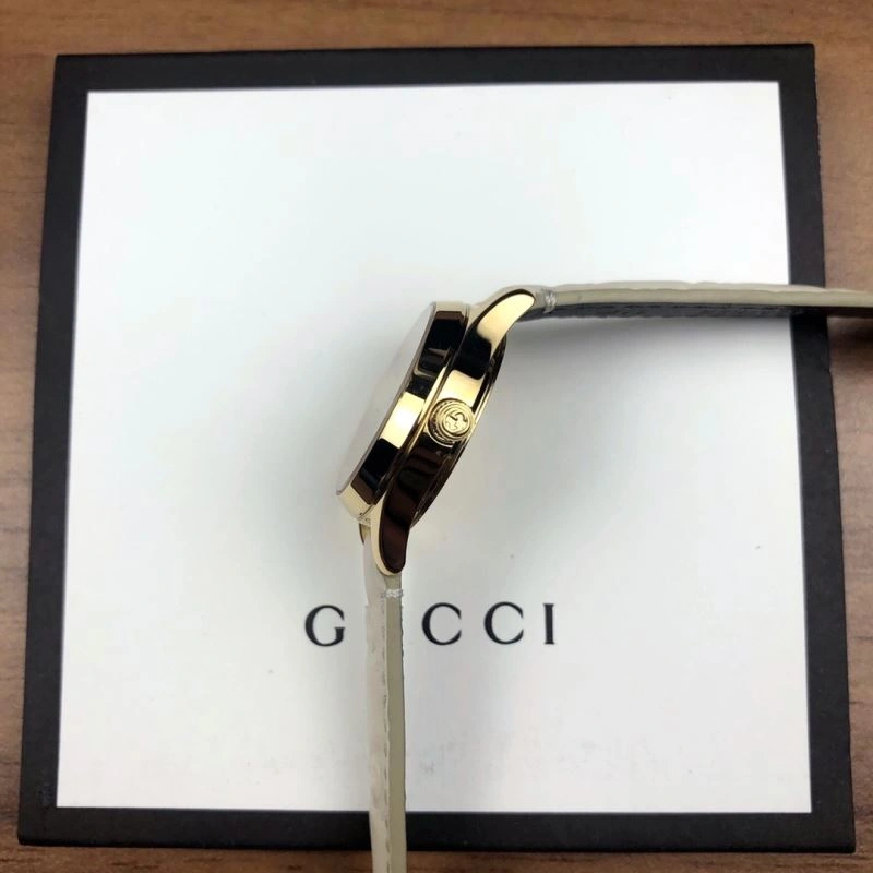 Compact GUCCI Watches 182740