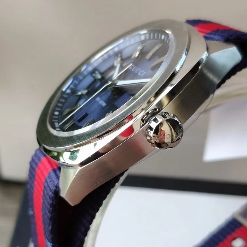 GUCCI Watches SmoothTexture 182734