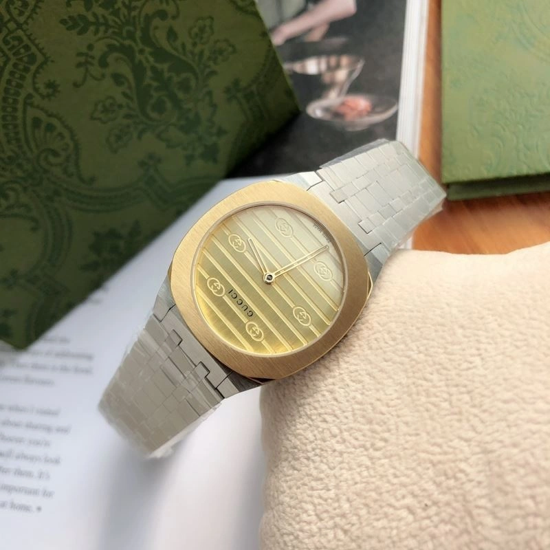 Soft GUCCI Watches 182733