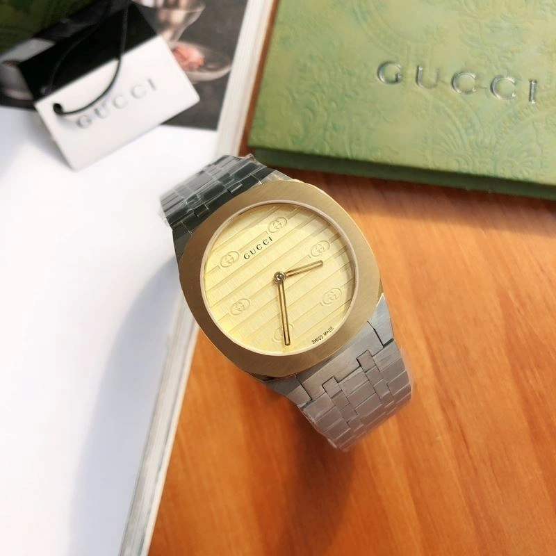 Soft GUCCI Watches 182733