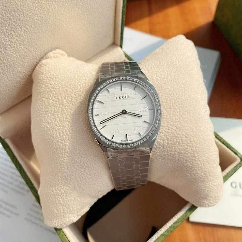SoftTouch GUCCI Watches 182727