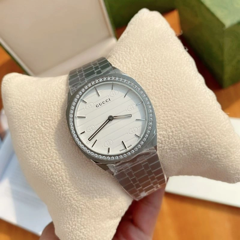 SoftTouch GUCCI Watches 182727