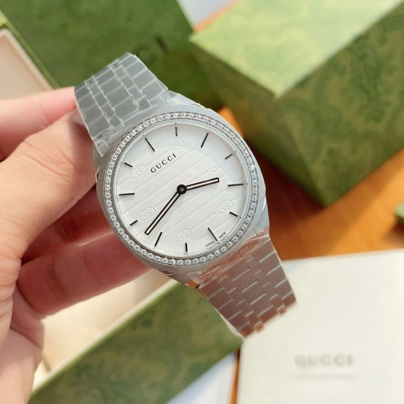 SoftTouch GUCCI Watches 182727