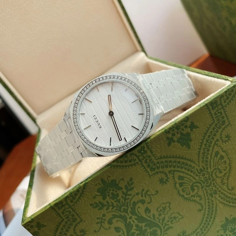 SoftTouch GUCCI Watches 182727