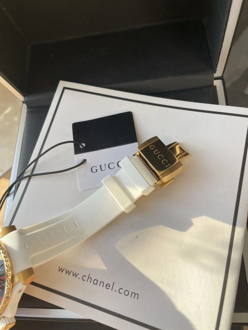 Resilient GUCCI Watches 182725