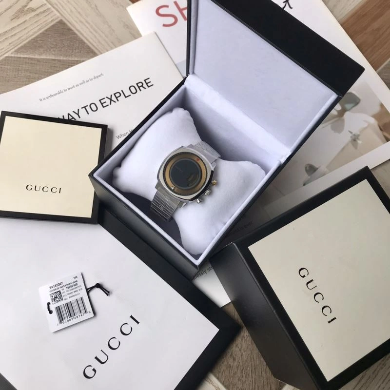 GUCCI Watches Durable 182717