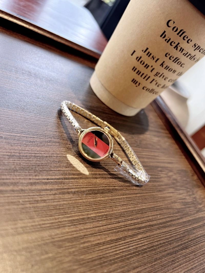 GUCCI Watches Comfortable 182708
