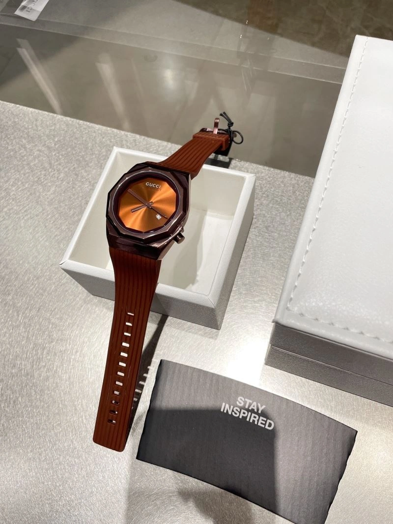 GUCCI Watches Trendsetting 182721