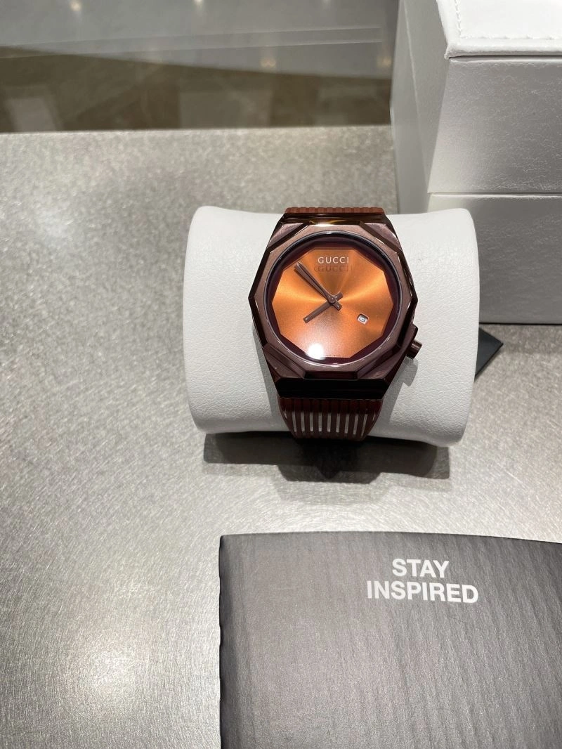 GUCCI Watches Trendsetting 182721