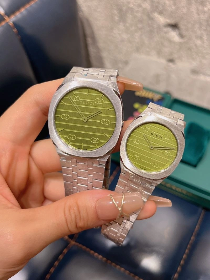 GUCCI Watches Supportive 182701